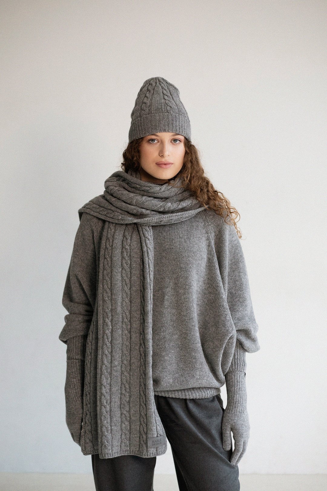 Rumba-pilka-1 Šalikas RUMBA - Image 1